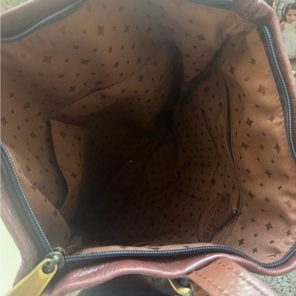 Fossil Brown Leather Women's Bag. Fold over messenger style - Picture 7 of 7